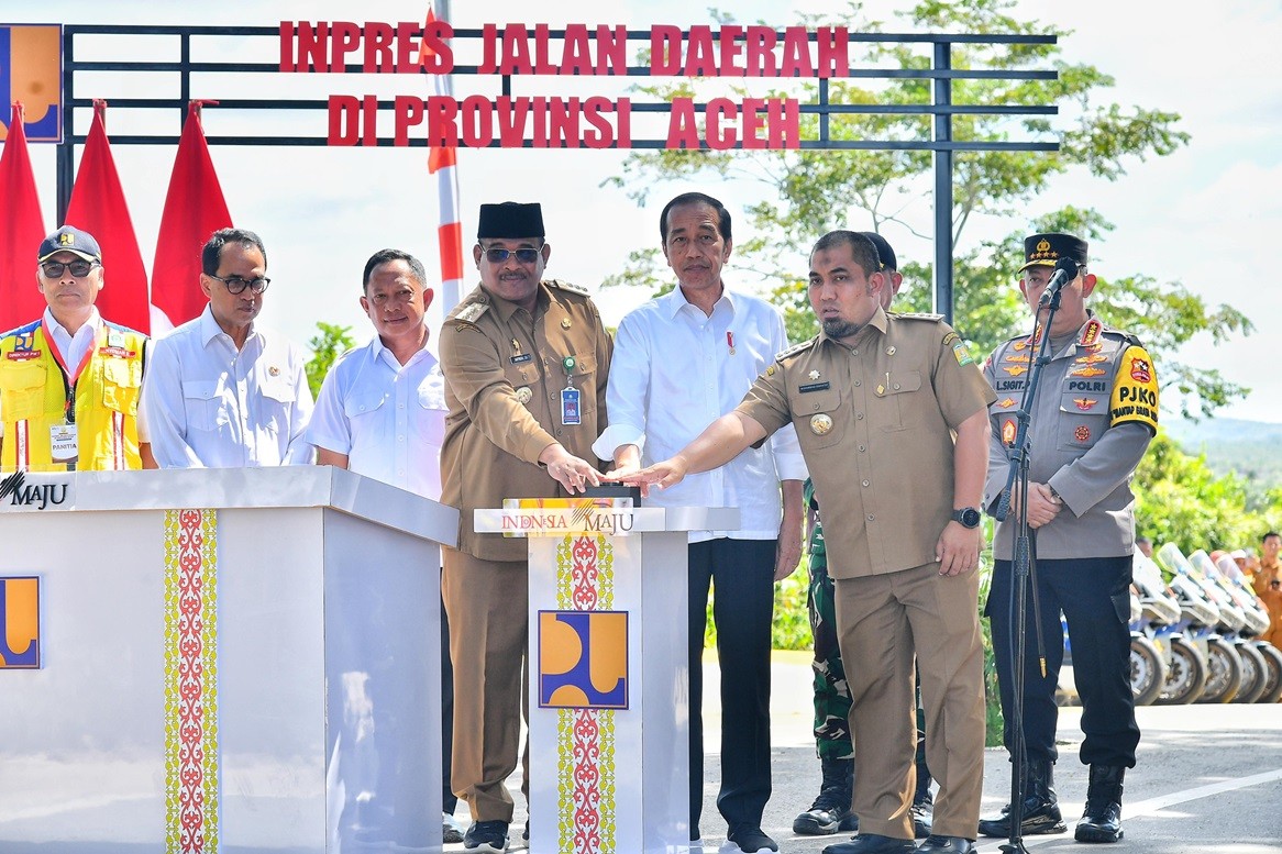 Jokowi Resmikan 24 Ruas Jalan Dan Jembatan Di Aceh Senilai Rp686 Miliar