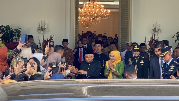 Ma'ruf Tinggalkan Istana Wapres, Pegawai: Terima Kasih Bapak. (Foto: MNC Media)
