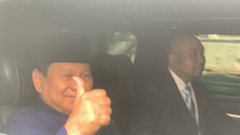 Usai Gibran, Prabowo Tiba di Gedung DPR Bersama Didit Hediprasetyo (foto jonathan)