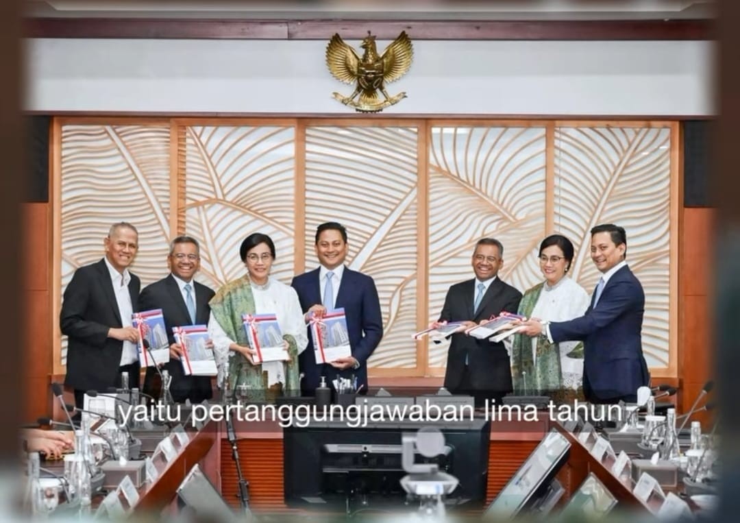 Sri Mulyani Bagikan Momen Kerja Bareng Tiga Wamenkeu. (Foto: Instagram Sri Mulyani)