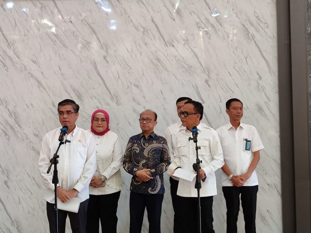 100 Hari Kerja Pertama, Menaker Cari Solusi terkait Permasalahan UMP. Foto: MNC Media.