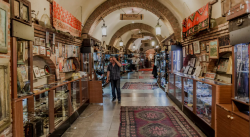5 Rekomendasi dan Tips Dekorasi Stand Bazar yang Menarik untuk Gaet Konsumen. (Foto: Georgia Travel)