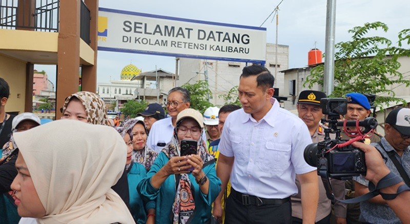 Lagi Dikaji AHY, Giant Sea Wall Bisa Tekan Rugi Akibat Banjir Rp600 Triliun (foto iqbal)