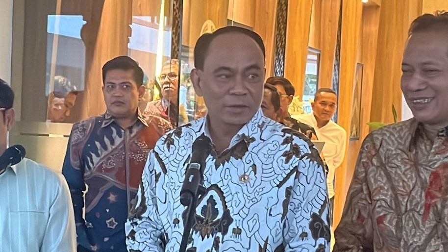 Budi Arie Tegaskan Bahan Baku Program Makan Bergizi Gratis Tak Boleh Hasil Impor. (Foto Binti M/MPI)