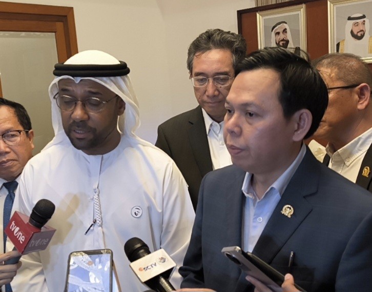 Ketua DPD RI Temui Dubes UEA, Bahas Kerja Sama dan Investasi di Indonesia  (FOTO:Dok Ist)