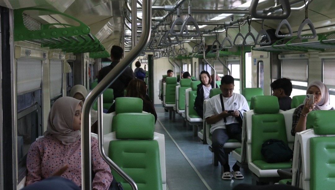 Baru Beroperasi Empat Hari, Penumpang KA Bandara Adi Soemarmo Madiun Tembus 2.202 Orang (FOTO:Dok Ist)