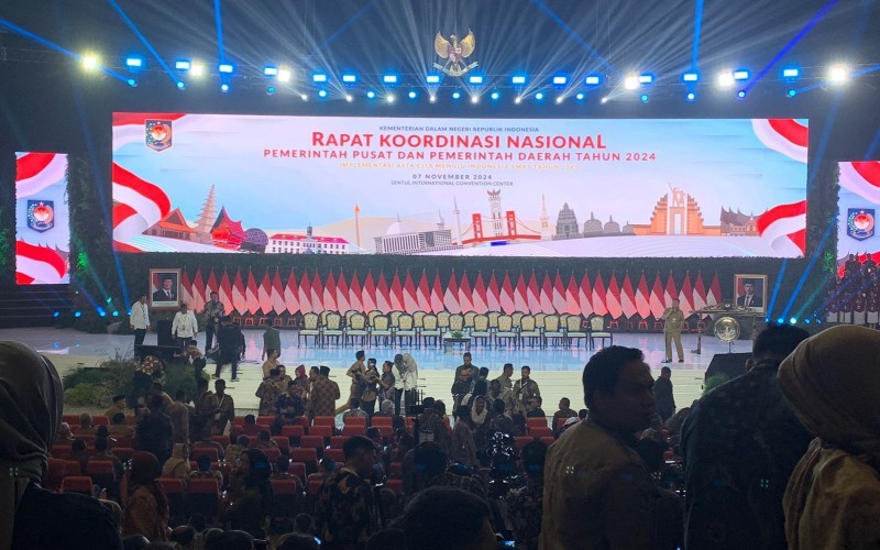 Jaksa Agung ST Burhanuddin mewanti-wanti agar kepala daerah dan pimpinan di sebuah institusi untuk tidak melakukan korupsi.