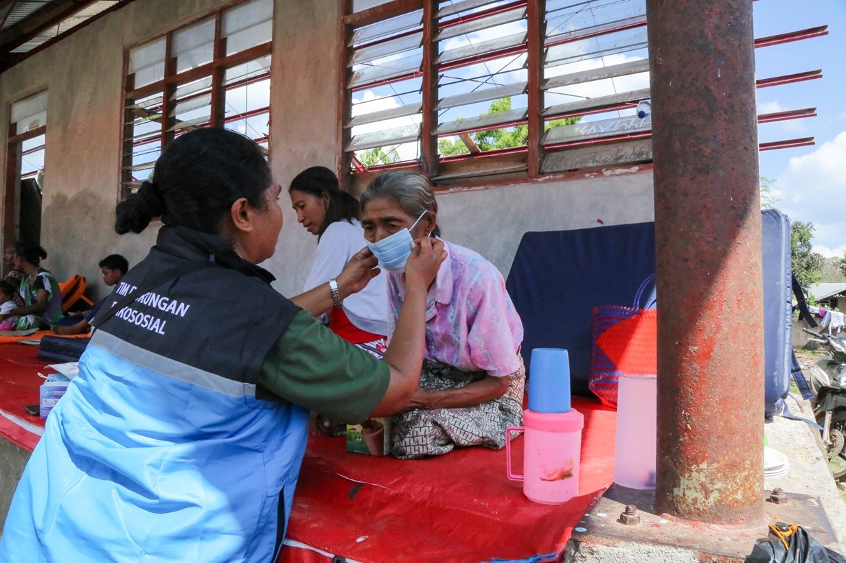 Kemensos Sudah Salurkan Bantuan Rp3,7 Miliar kepada Korban Erupsi Gunung Lewotobi. (Foto MNC Media)