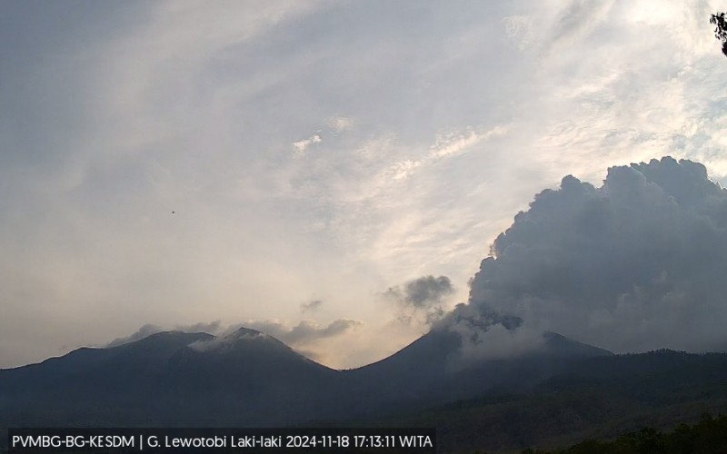 Kemenhub melaporkan sejumlah bandara dan penerbangan di sekitar wilayah erupsi Gunung Lewotobi Laki-laki, Flores, Nusa Tenggara Timur.