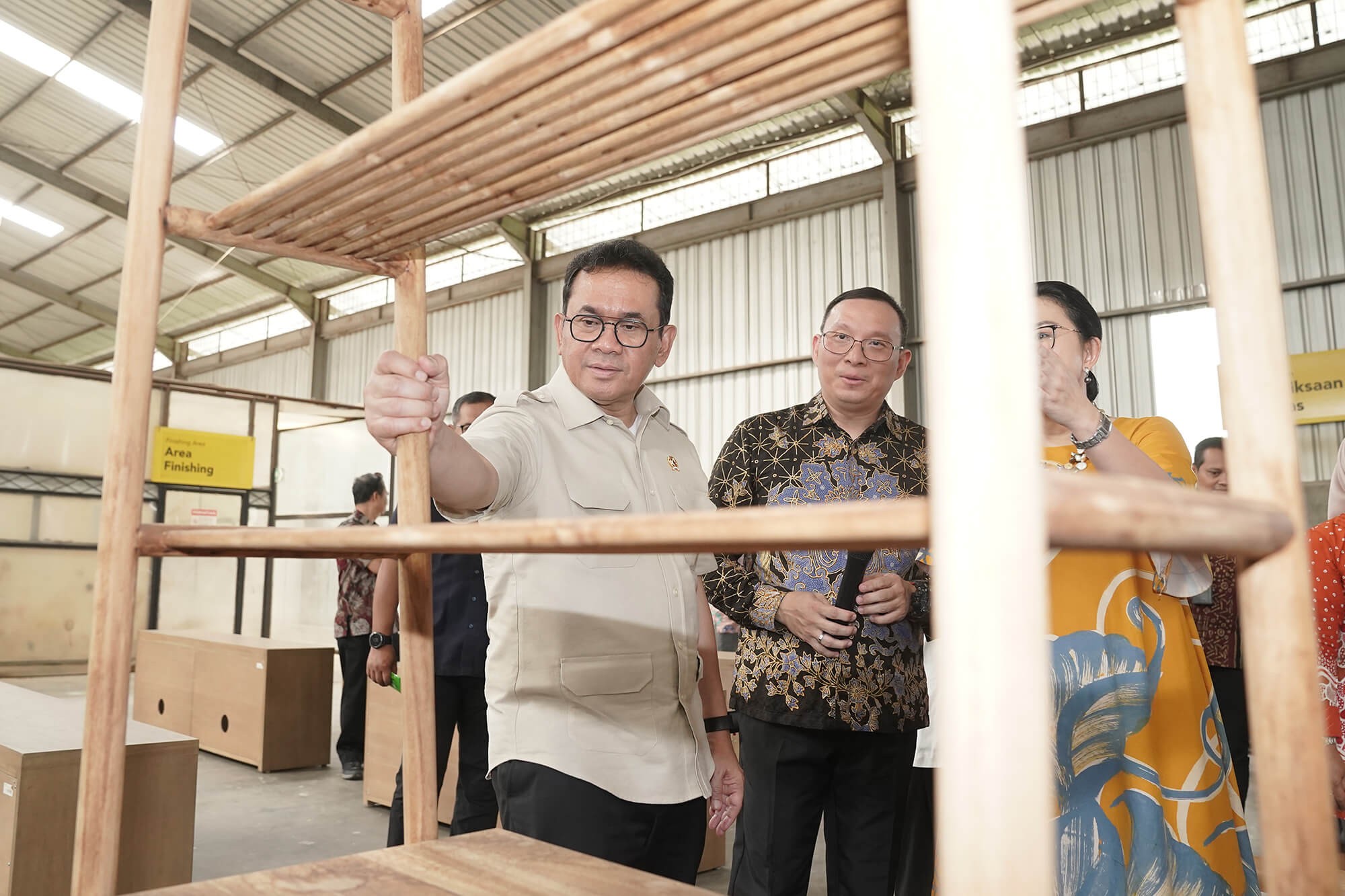UMKM Furnitur Ekspor Produk ke Prancis dan AS Senilai Rp1,1 Miliar. (Foto Istimewa)