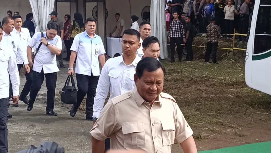 Prabowo Tiba di TPS 08 Bojong Koneng Bogor (FOTO:Dok Ist)