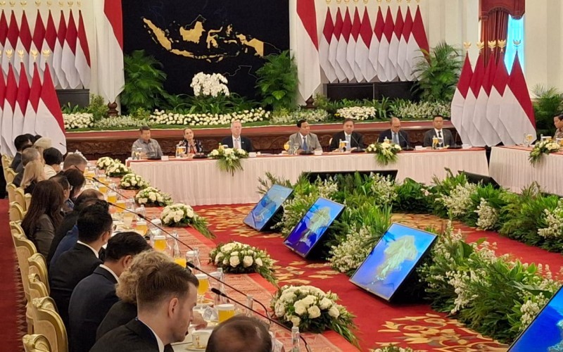 Presiden Prabowo Subianto mengajak sejumlah pengusaha dari Amerika Serikat untuk sarapan siang atau brunch di Istana Negara,