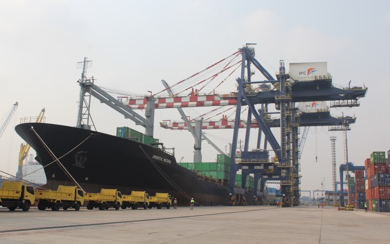 PT Nusantara Pelabuhan Handal Tbk atau NPH (PORT) menunjuk William Tanuwijaya sebagai Komisaris Independen perseroan. (Foto: Dok. Nusantara Port)