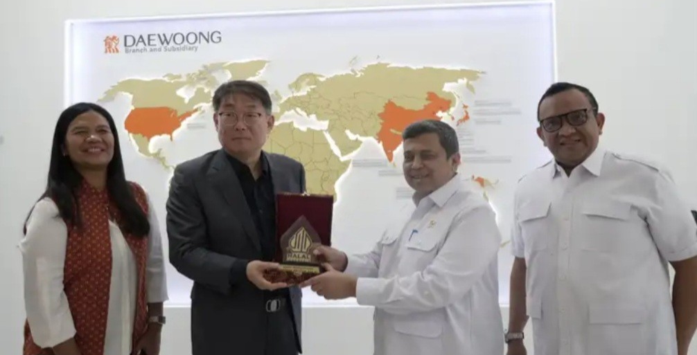 BPJPH Dorong Industri Farmasi Sertifikasi Halal Produknya (FOTO:Website BPJPH)