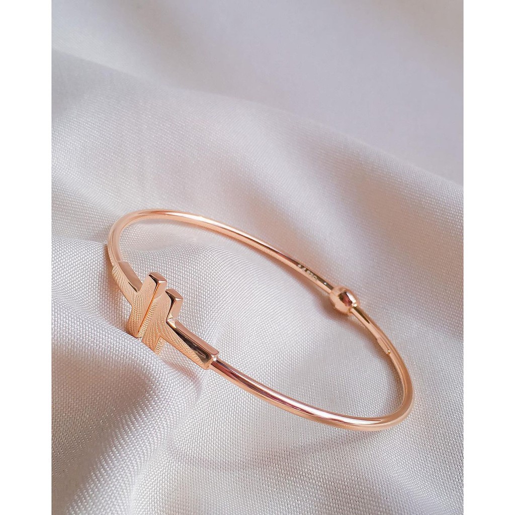 Model Gelang Emas yang Cocok untuk Tangan Kurus