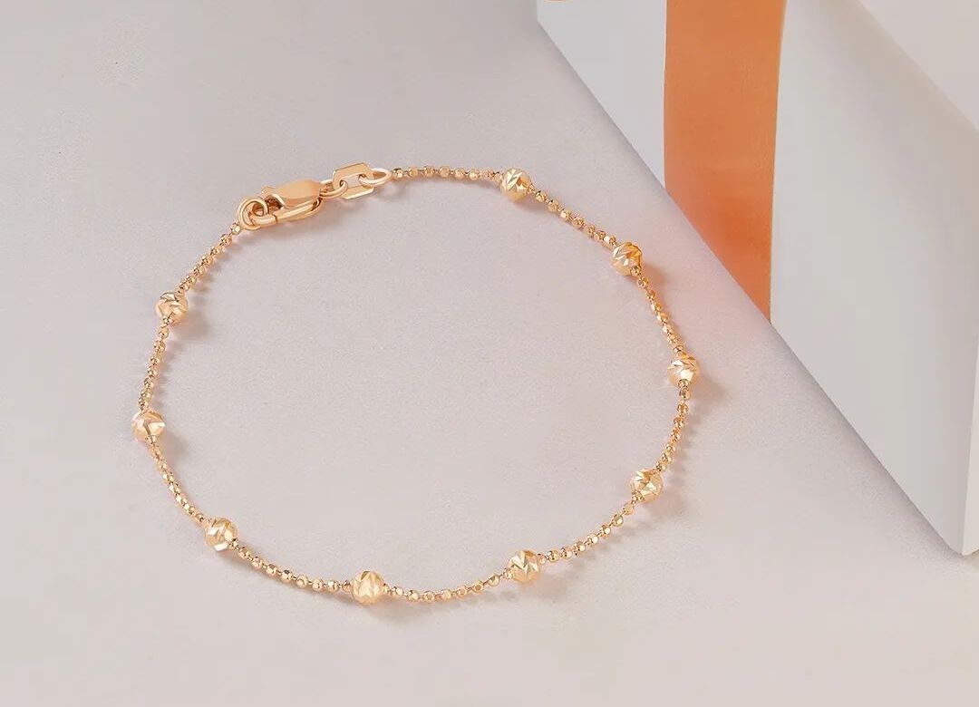 Model Gelang Emas yang Cocok untuk Tangan Kurus