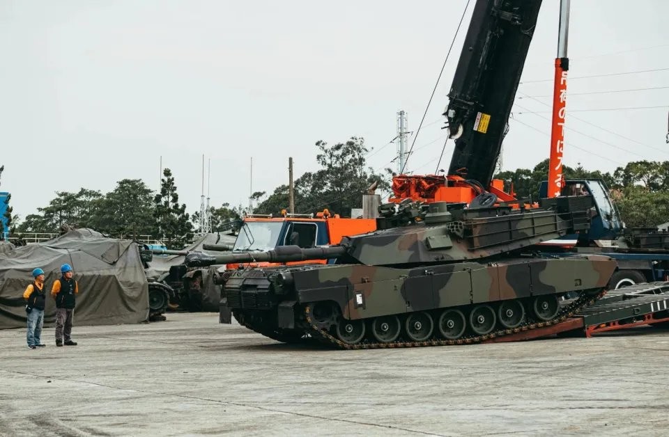 China kembali menindak Tujuh perusahaan asal Amerika Serikat yang menyuplai senjata ke Taiwan. (Foto: MNC Media)