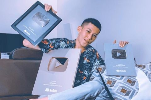 Silver Play Button Dapat Uang Berapa? Cek Besarannya. (Foto: MNC Media)