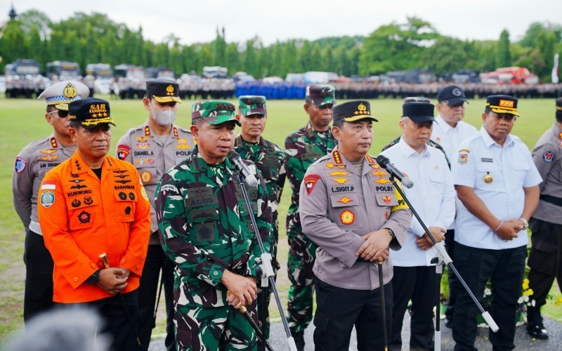Polri membentuk satgas khusus untuk mengantisipasi potensi bencana saat libur Natal dan Tahun Baru (Nataru) 2025.
