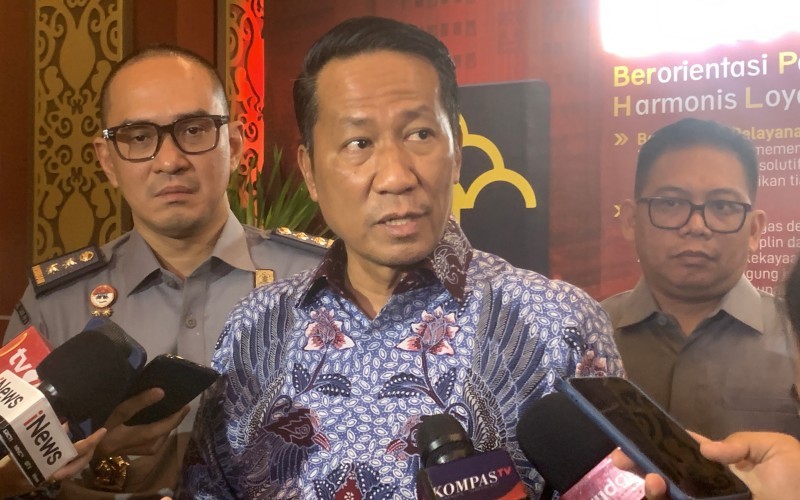 Menteri Hukum Supratman Andi Agtas meluruskan pernyataan Presiden Prabowo Subianto yang akan mengampuni koruptor asal mengembalikan kerugian uang negara.