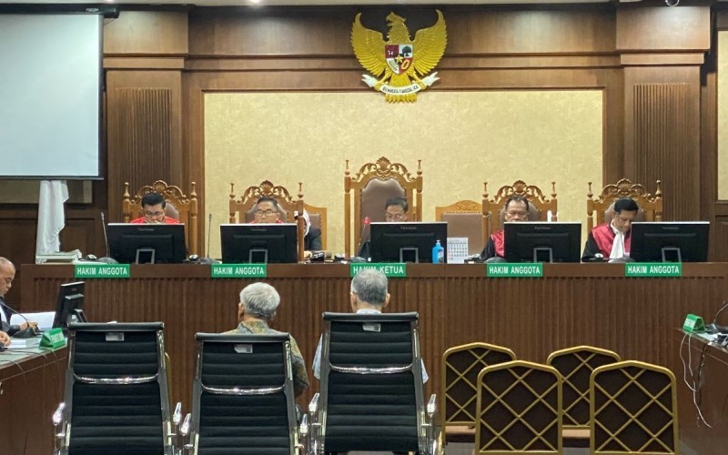 Direktur Utama PT Refined Bangka Tin (RBT), Suparta divonis hukuman pidana, denda, plus uang pengganti Rp4,57 triliun. (Foto: MNC Media)
