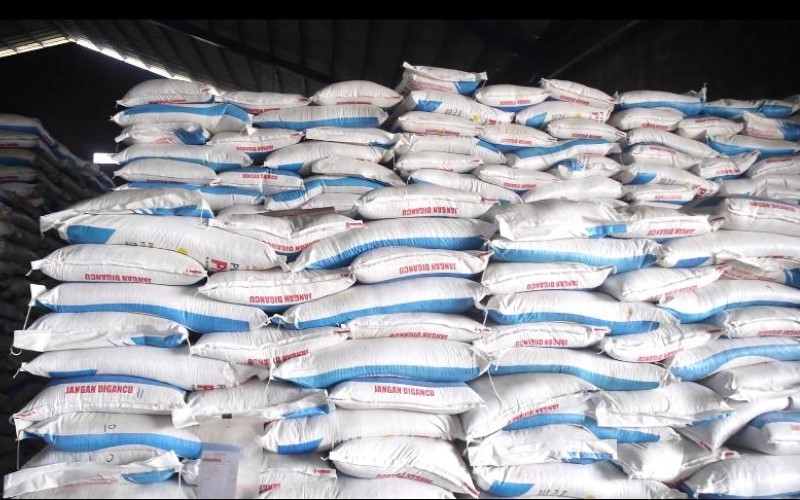 Kementerian Pertanian tengah mempercepat penyaluran pupuk subsidi sehingga dapat segera digunakan para petani pada awal tahun depan. (Foto: Dok. Kementan)