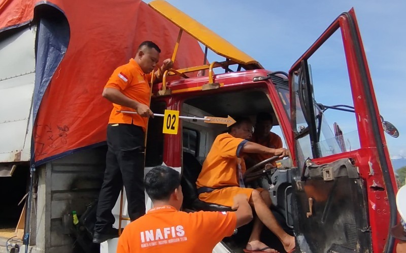 Sigit Winarno, sopir truk yang ditetapkan tersangka oleh polisi pasca kecelakaan di Tol Malang (Avirista Midadaa/MPI)