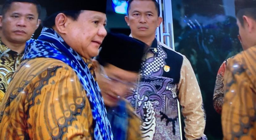 Prabowo Kenakan Kain Bentenan di Perayaan Natal Nasional, Ini Maknanya. (Foto: MNC Media)