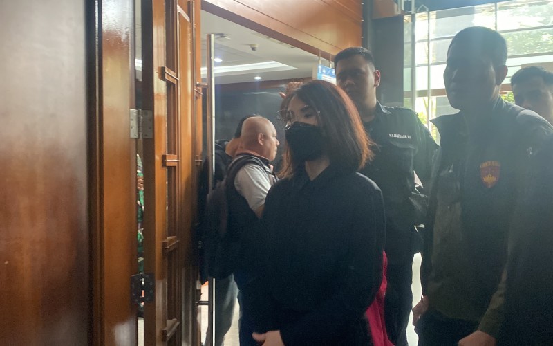 Crazy Rich Pantai Indah Kapuk (PIK) Helena Lim akan menjalani sidang putusan terkait kasus dugaan korupsi Timah.