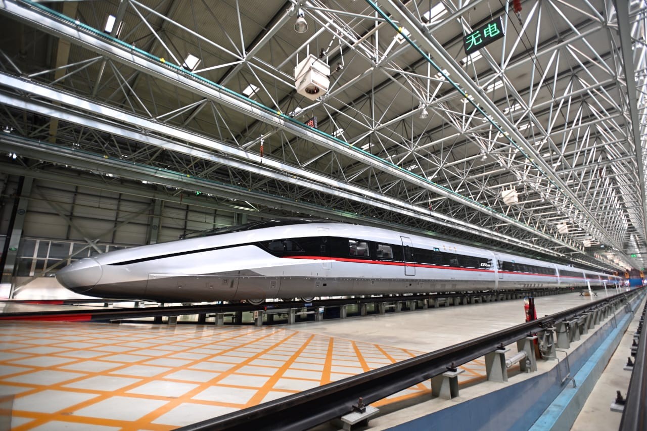 China Bakal Luncurkan Kereta Cepat yang Mampu Capai 450 Km Per Jam. (Foto: MNC Media)