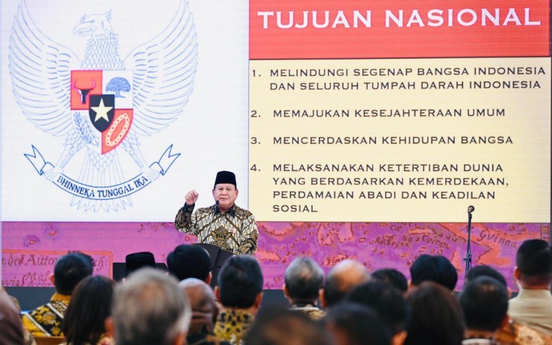Presiden Prabowo Subianto menekankan digitalisasi untuk mencegah penggelembungan anggaran.