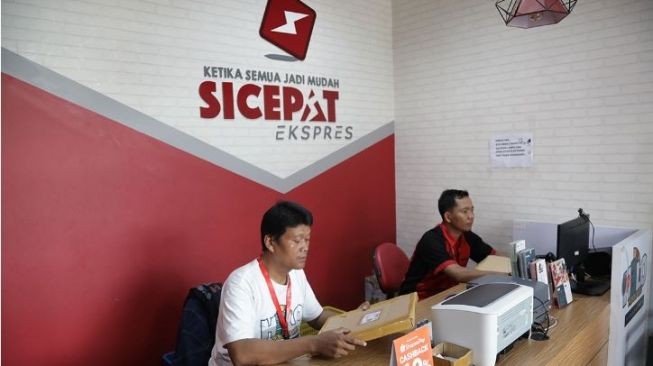 Cek Resi SiCepat Lewat WA, Begini Cara Mudahnya. (Foto: MNC Media)