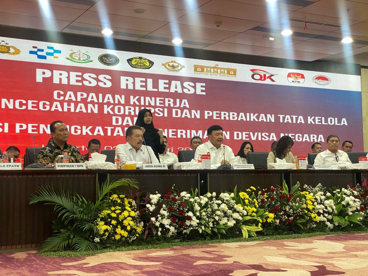 Kejagung Tetapkan Lima Perusahaan Sebagai Tersangka Korporasi Korupsi Timah. (Foto: Ari Sandita/MNC Media)