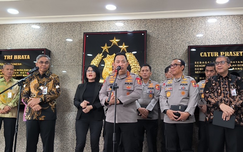 Ketua KPK Setyo Budiyanto menemui Kapolri Jenderal Listyo Sigit Prabowo,  untuk meningkatkan sinergitas melaksanakan pemberantasan korupsi. (Riana Rizkia/MPI)