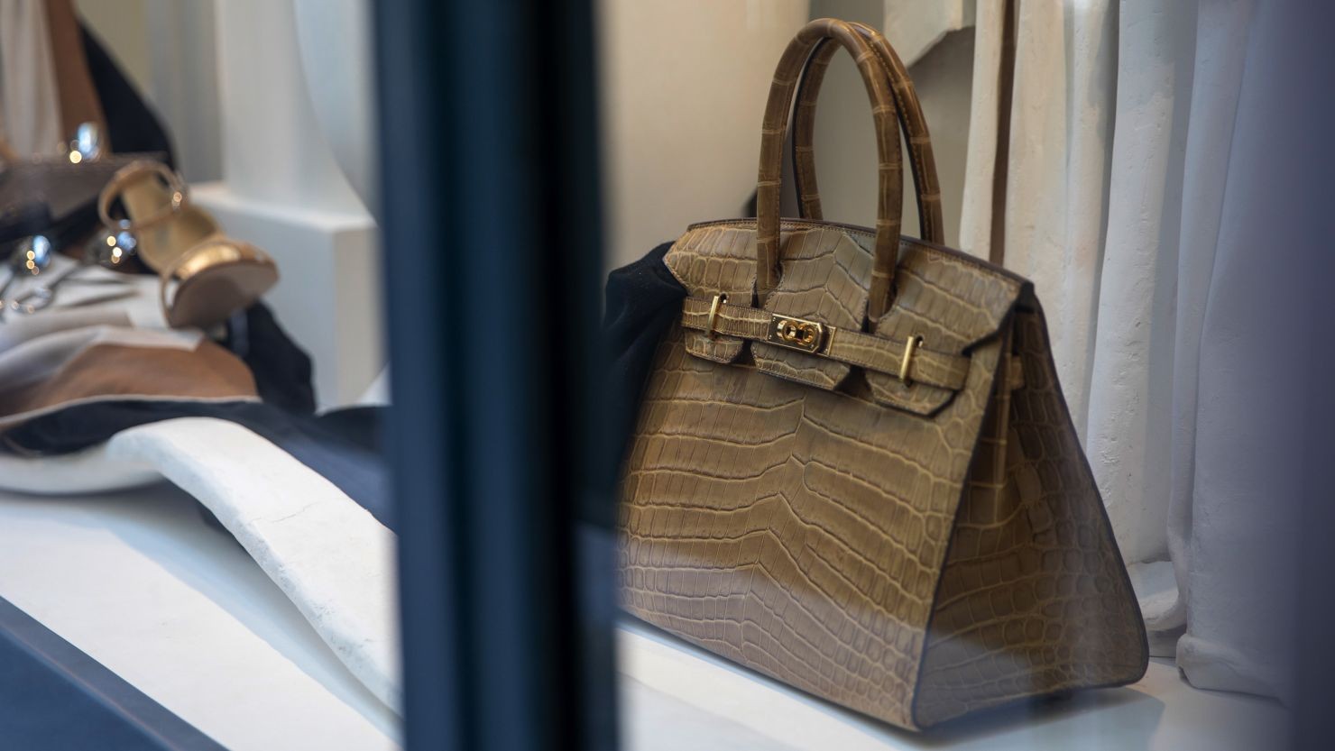 5 Tas Branded yang Layak Dikoleksi untuk Investasi Fashion. (Foto: Tas Branded yang Layak Dikoleksi)