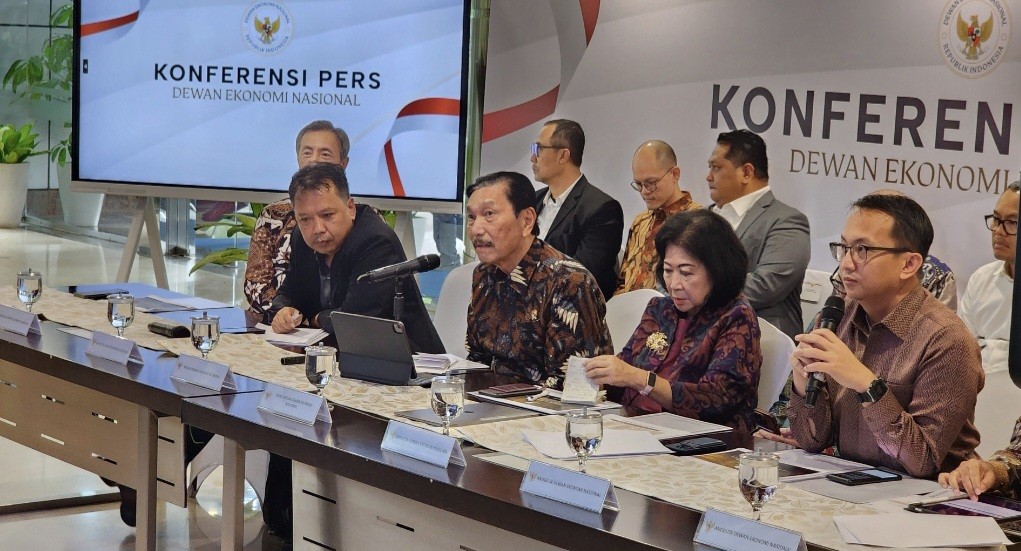 Luhut Minta Para Menteri Jangan Sembarang Ubah Aturan KEK: Bikin Investor Enggak Percaya (FOTO:Dok Ist)