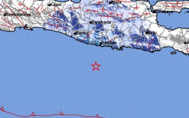 Gempa bumi Magnitudo 4,9 mengguncang Pacitan, Jawa Timur, Sabtu (11/1/2025)