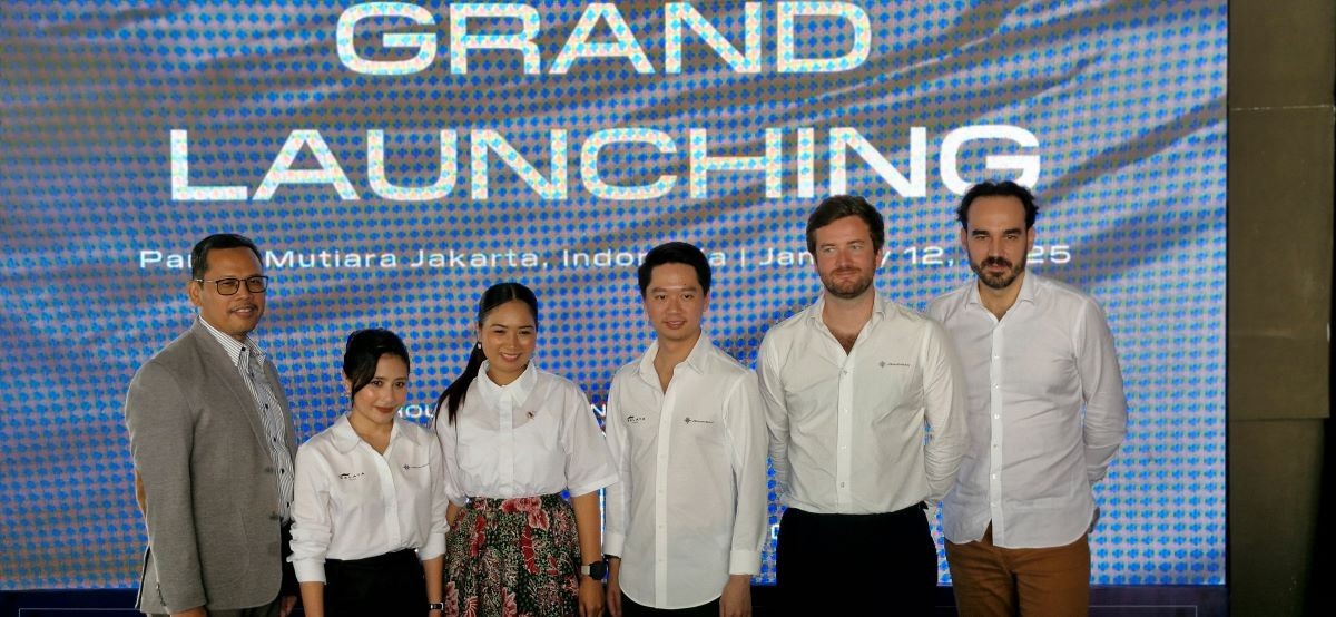 Kevin Sanjaya dan Prilly Latuconsina Luncurkan Perusahaan Kapal Pesiar Mini Salaya Yacht. (Foto: Suparjo/MNC Media)
