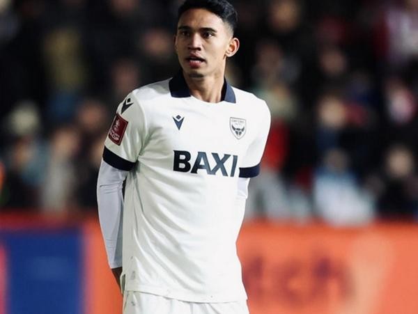 Marselino Ferdinan tampil memukau bersama Oxford United U-21 di babak perempat final Oxfordshire Senior Cup. (foto: MNC Media)