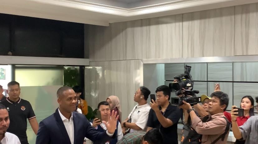 Patrick Kluivert Bersama Erick Thohir Temui Menpora Siang Ini (FOTO:Dok Ist)