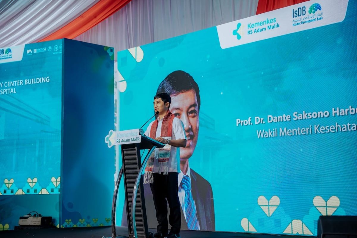 Wamenkes Groundbreaking Pusat Onkologi di Medan, Layanan Pasien Kanker Makin Komprehensif. (Foto: MNC Media)