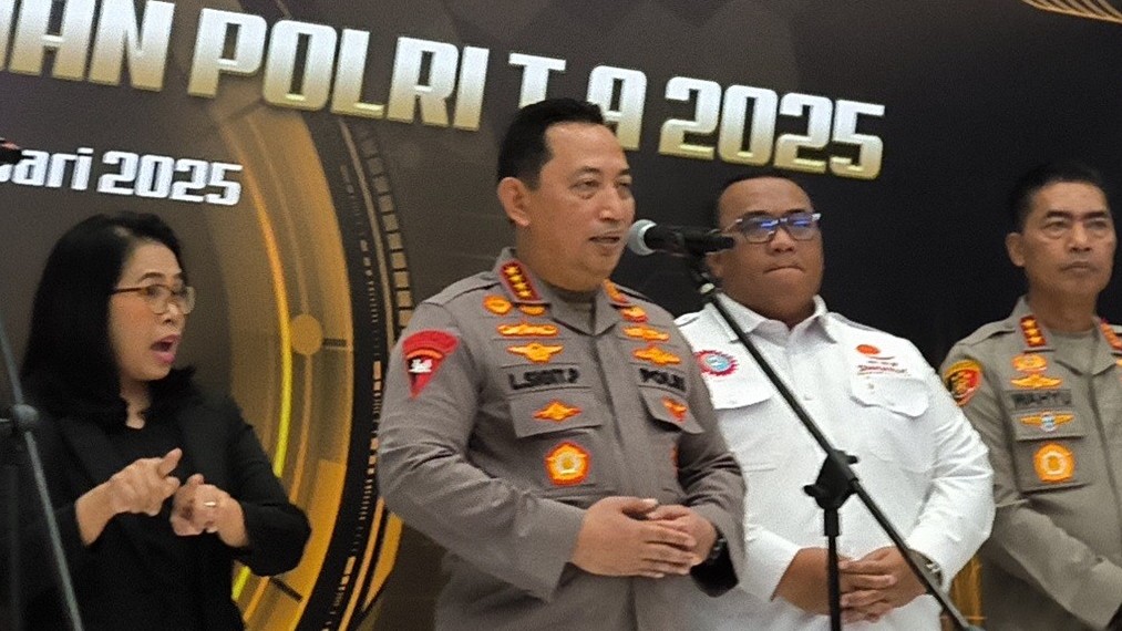 Kapolri Bentuk Desk Ketenagakerjaan, Wadah Bagi Buruh Sampaikan Keluhan. (Foto Riana R/MPI)