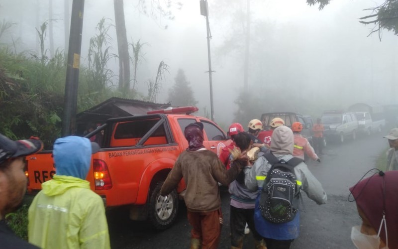 BNPB melaporkan sebanyak 21 orang meninggal dunia akibat longsor yang melanda Pekalongan, Jawa Tengah, data per Kamis (23/1/2024).
