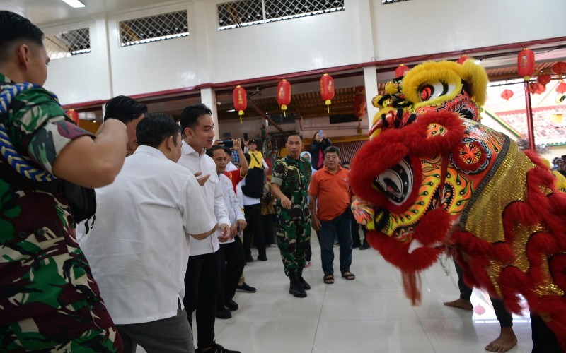 Wapres Gibran Rakabuming melakukan kunjungan ke Klenteng Boen Tek Bio,  Tangerang, Jumat (24/1/2025). 