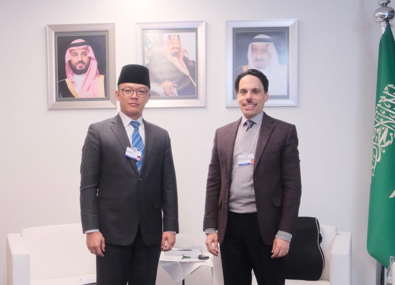 Menlu RI dan Arab Saudi Bertemu di Davos, Bahas Rencana Kunjungan Prabowo, (Foto: MNC Media)