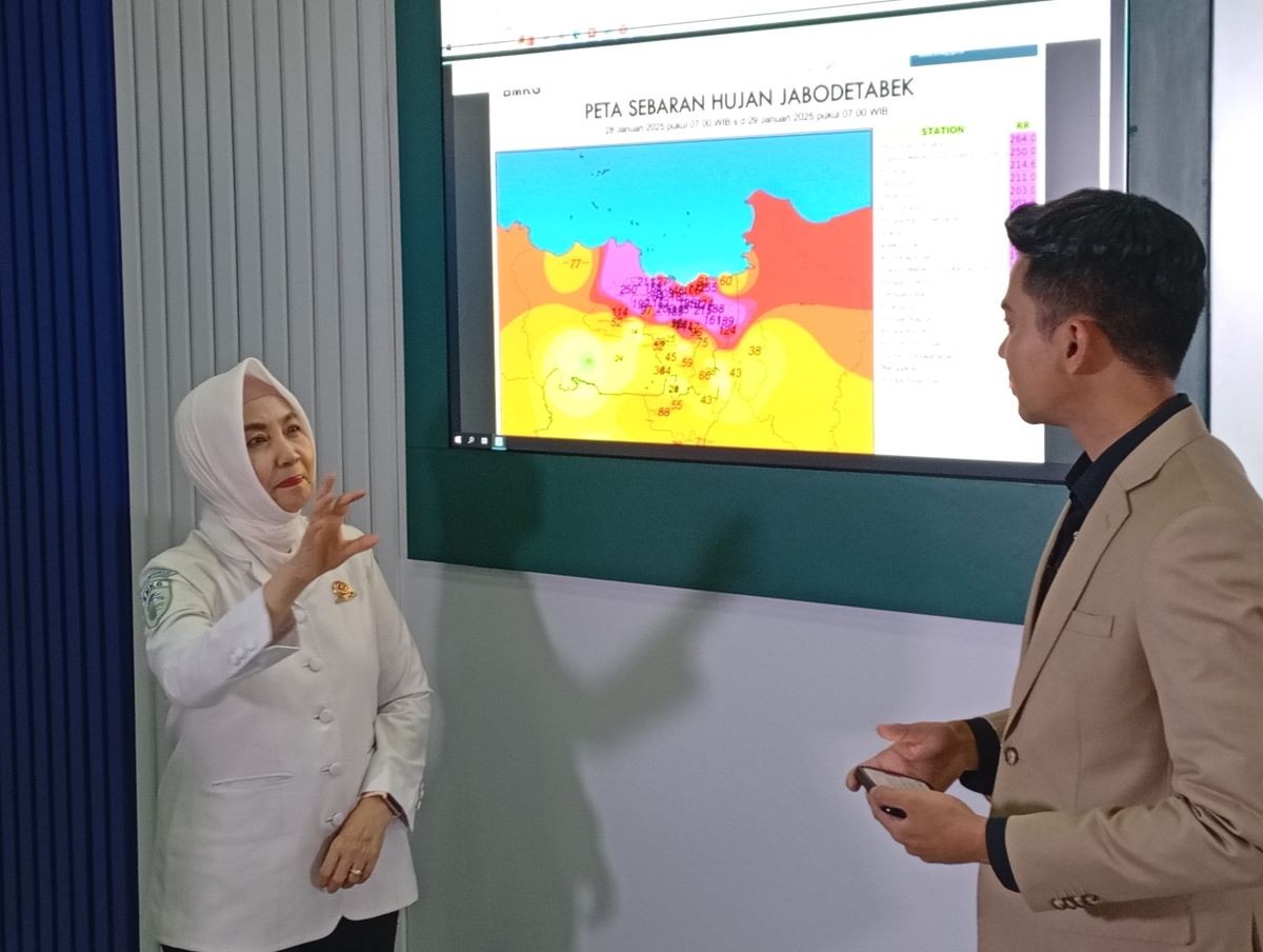 Jakarta Dikepung Banjir, BMKG Beberkan Dua Penyebabnya. (Foto: Refi/MNC Media)