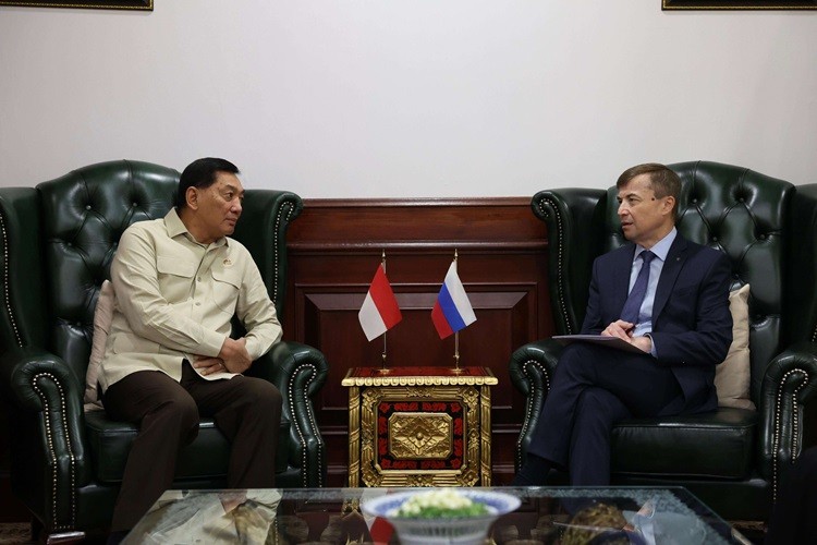 Indonesia membahas kerja sama pertahanan dengan Rusia, termasuk pasokan alutsista dan partisipasi dalam latihan militer West-2025. (foto: Infohan Setjen Kemhan)