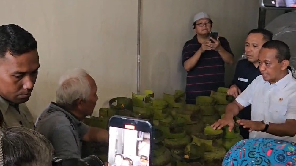 Pengecer LPG 3 Kg Jadi Sub Pangkalan, Bahlil: Akan Kita Fasilitasi dengan Sistem IT. (Foto Riyan/MPI)