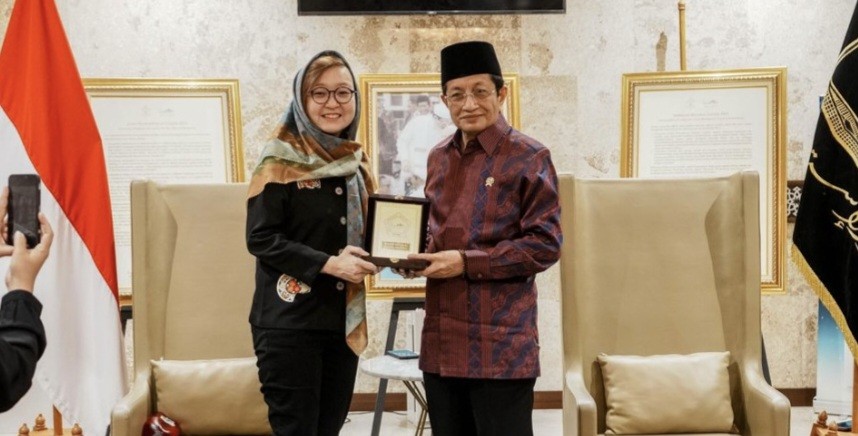 Bertemu Wamen Ekraf, Menag Bahas Pengembangan Ekonomi Kreatif di Kompleks Masjid Istiqlal (FOTO:Kemenag)