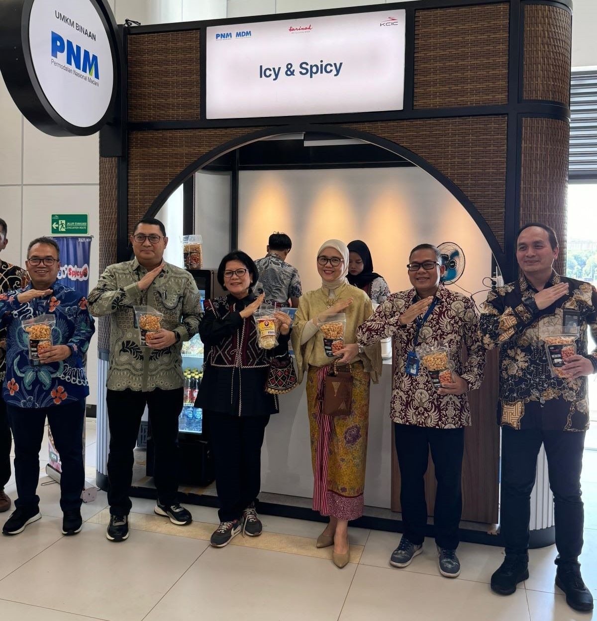 PNM Gandeng Whoosh, Penjualan Produk Nasabah Mekaar Melesat. (Foto: Dok. PNM)